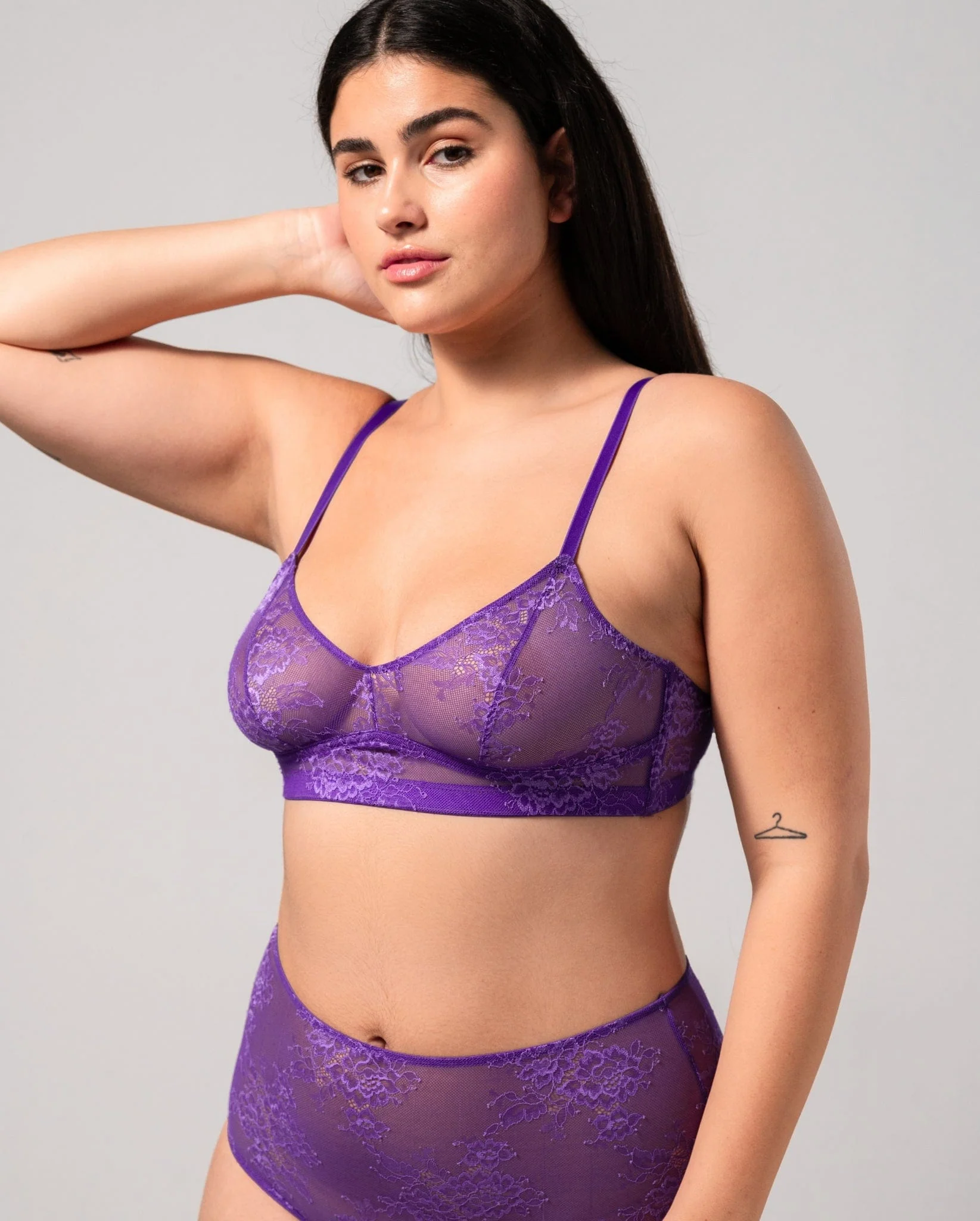 Floral Lace Balconette Lilac - Image 5