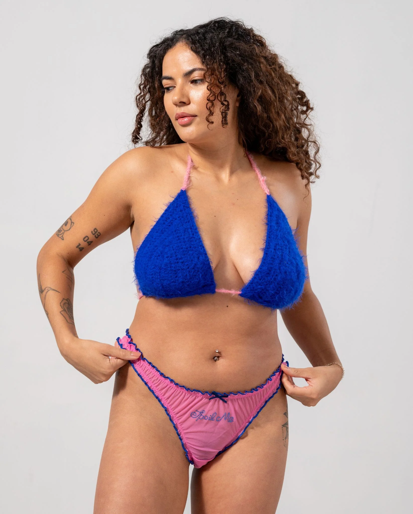 Knitted Triangle Bralette Electric Blue/Candy Pink - Image 8