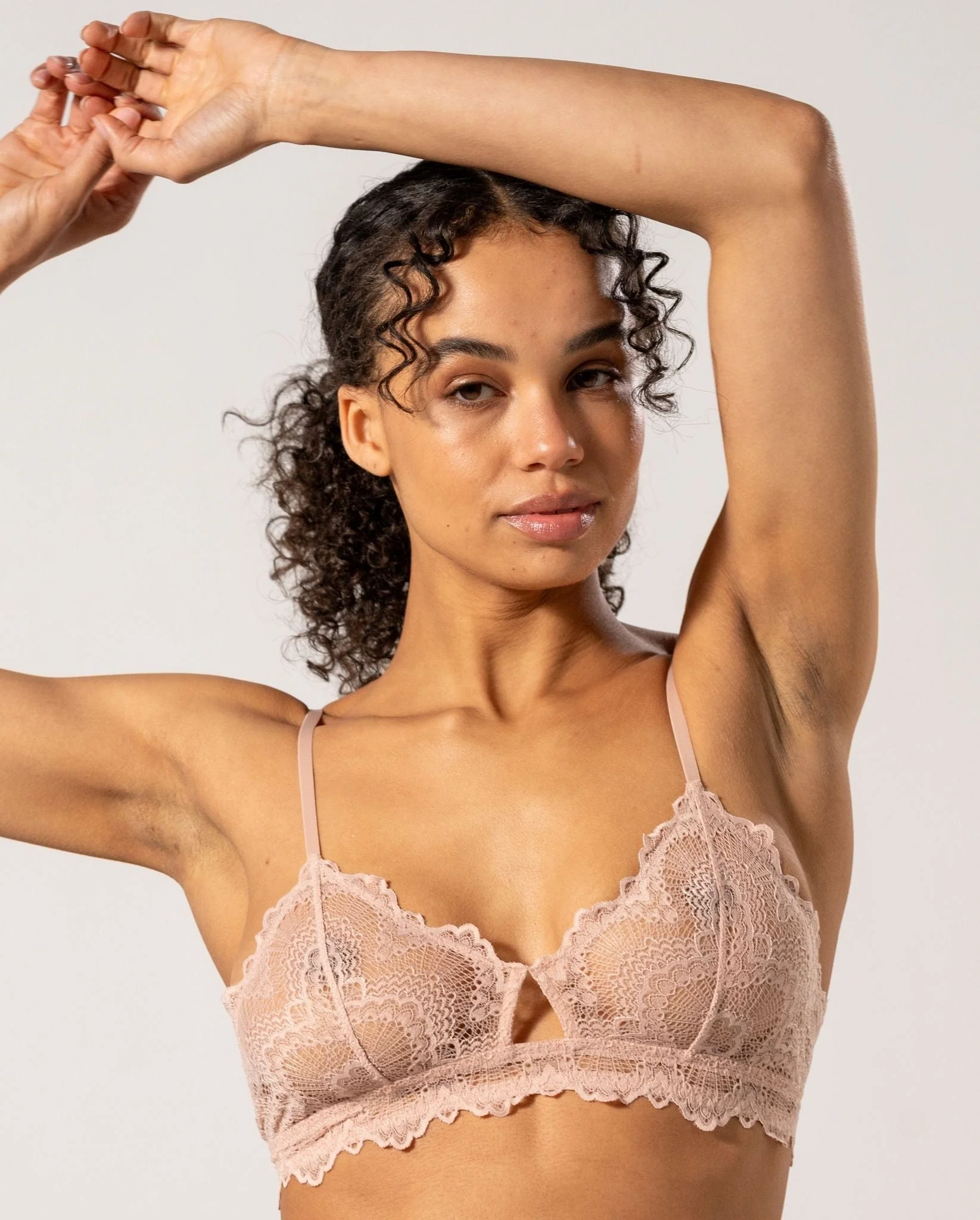 Lace Cut-Out Triangle Bralette Nude - Image 3