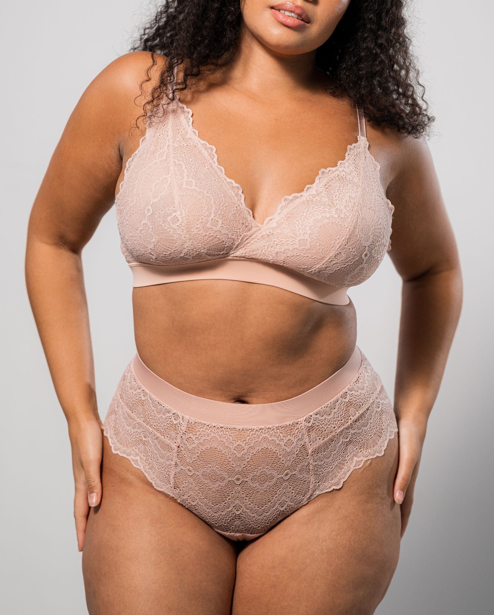 Lace Highwaist String Nude - Image 9