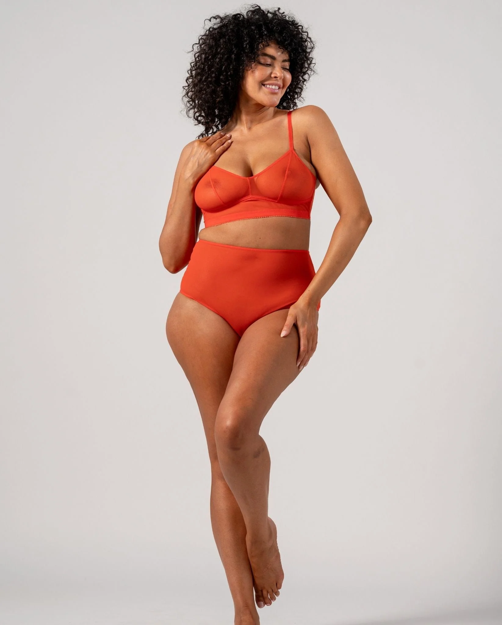 Mesh Balconette Fiery Red - Image 12