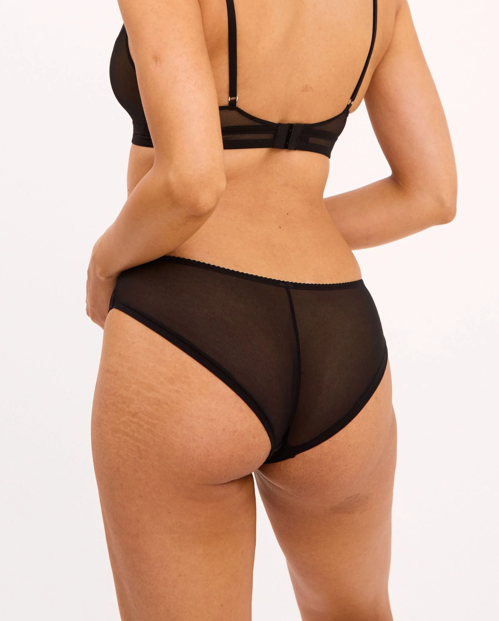 Mesh Cheeky Black - Image 3