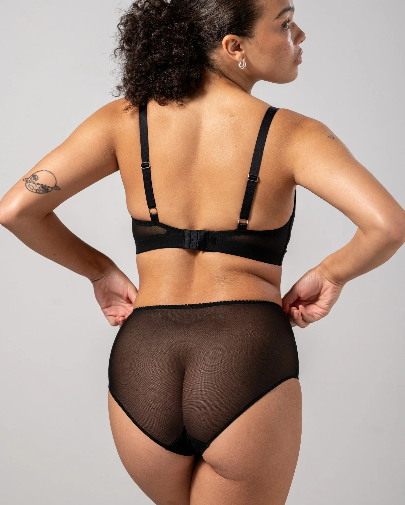 Mesh Highwaist Briefs Black - Image 3