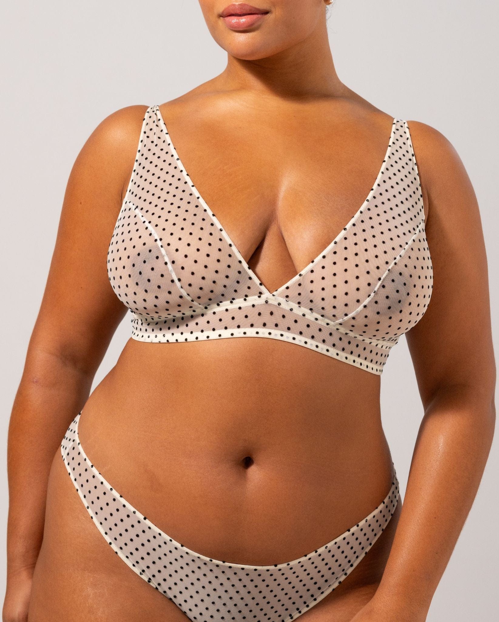 Mesh Plunge Bralette Cream/Black - Image 7