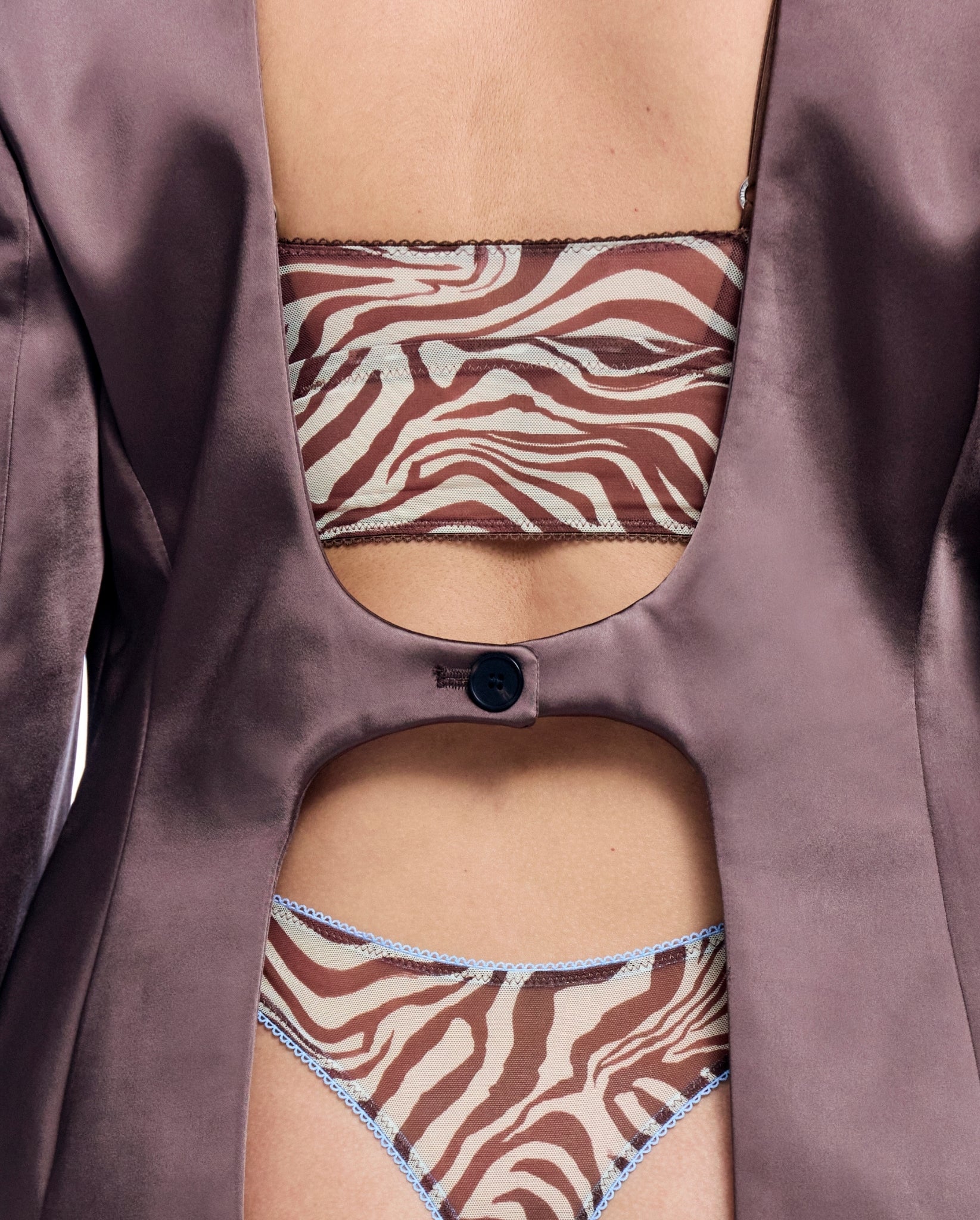 Mesh Triangle Top Zebra - Image 11