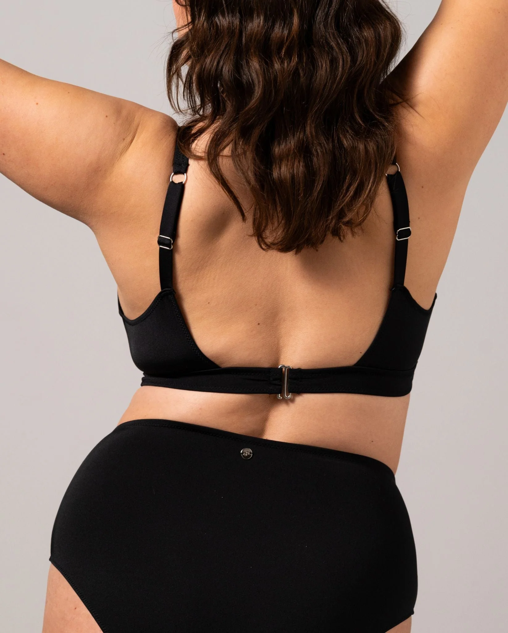 Plunge Bikini Top Black - Image 3